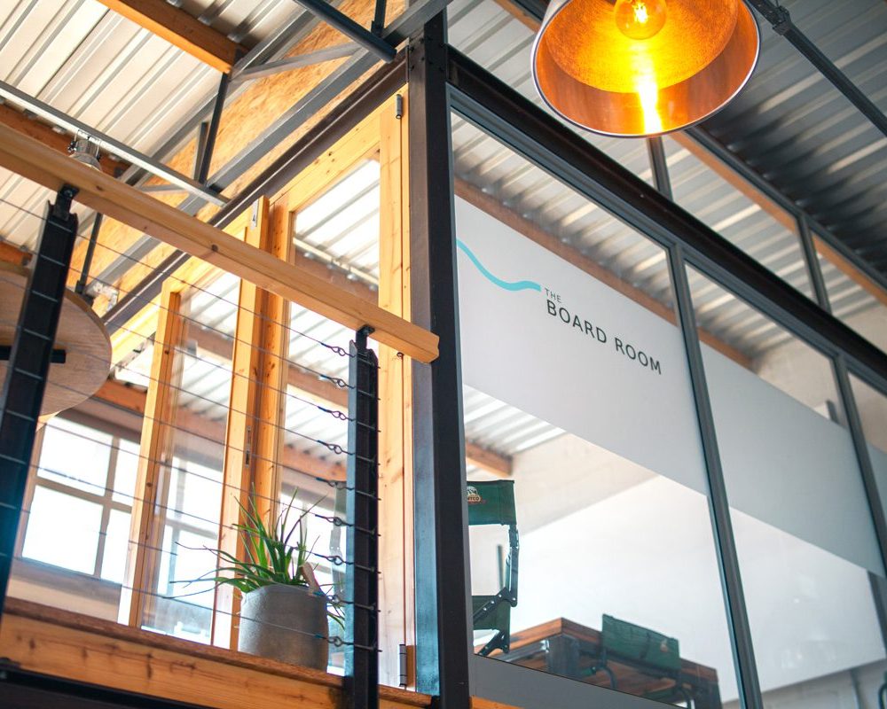 boardroom-desert-ocean-coworking-interior-namibia-meeting-room Boardroom meeting room at Desert & Ocean co-working in Swakopmund Namibia.